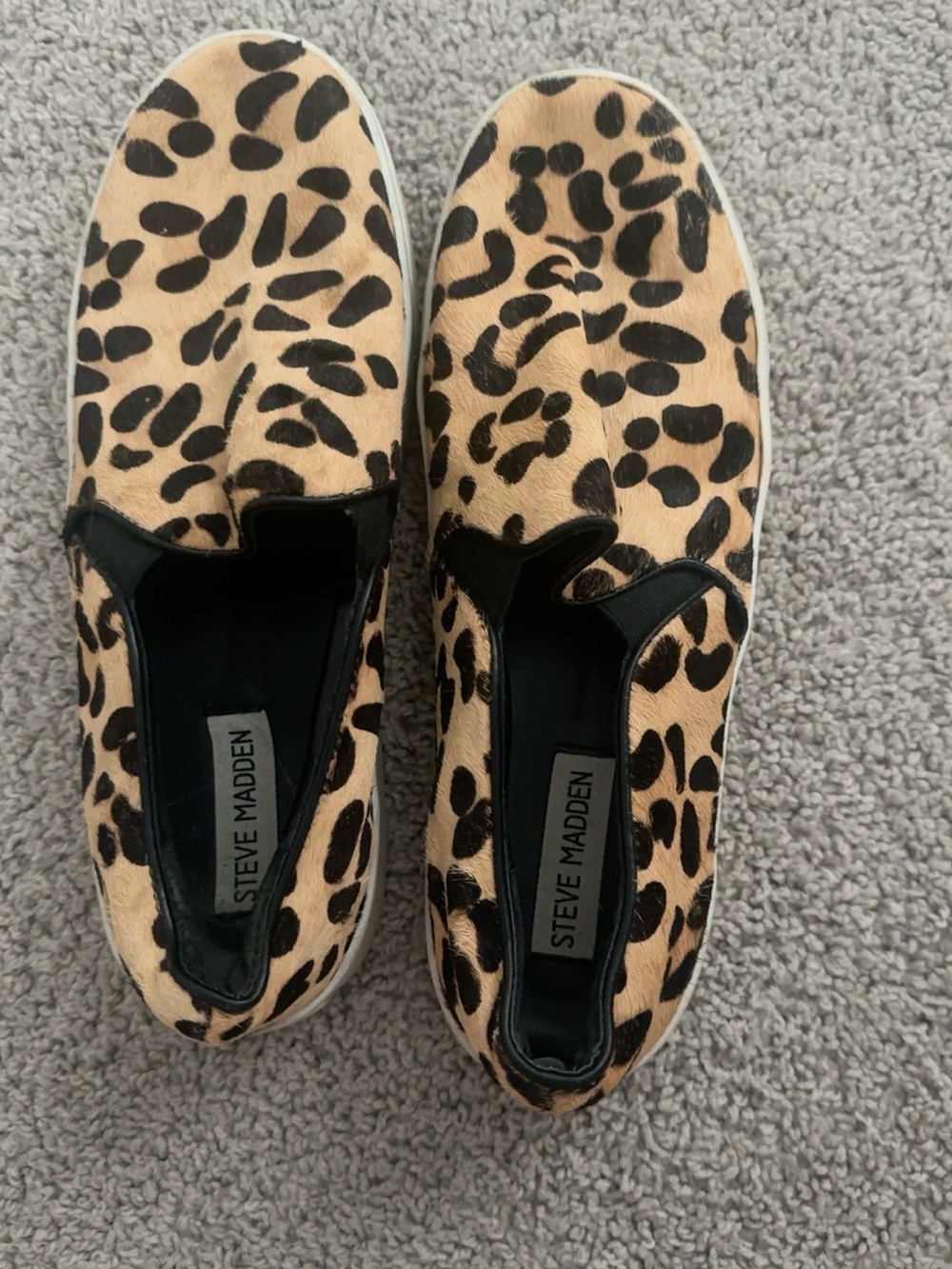 Steve Madden GARDENN Leopard Calf Hair Slip On Sneakers Women’s 8